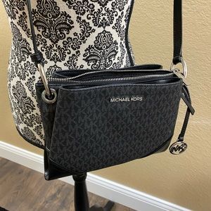 NWT Mk Triple Compartment Crossbody